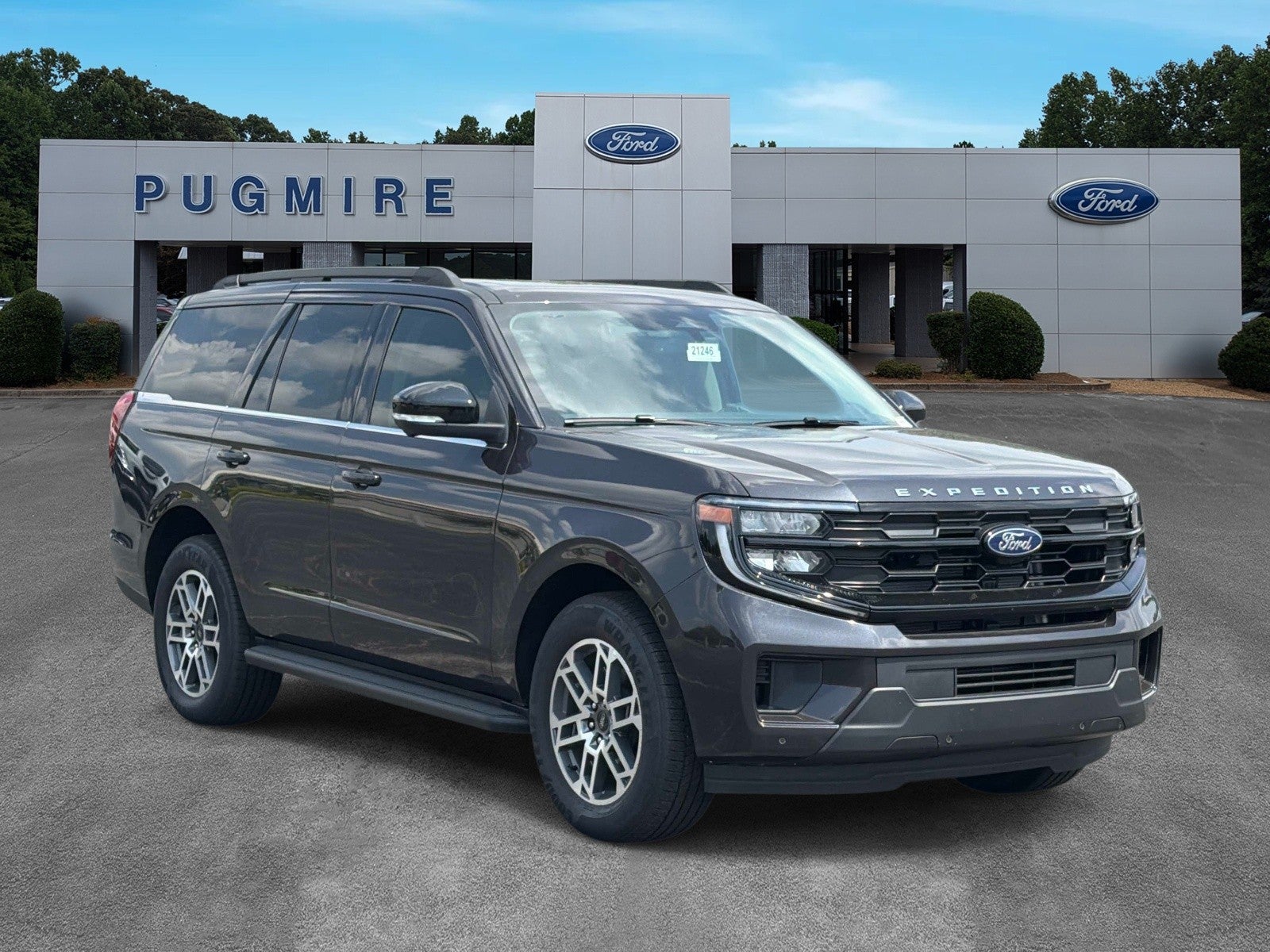 2026 Ford Expedition ACTIVE 4X2 in Gray — front three-quarter view