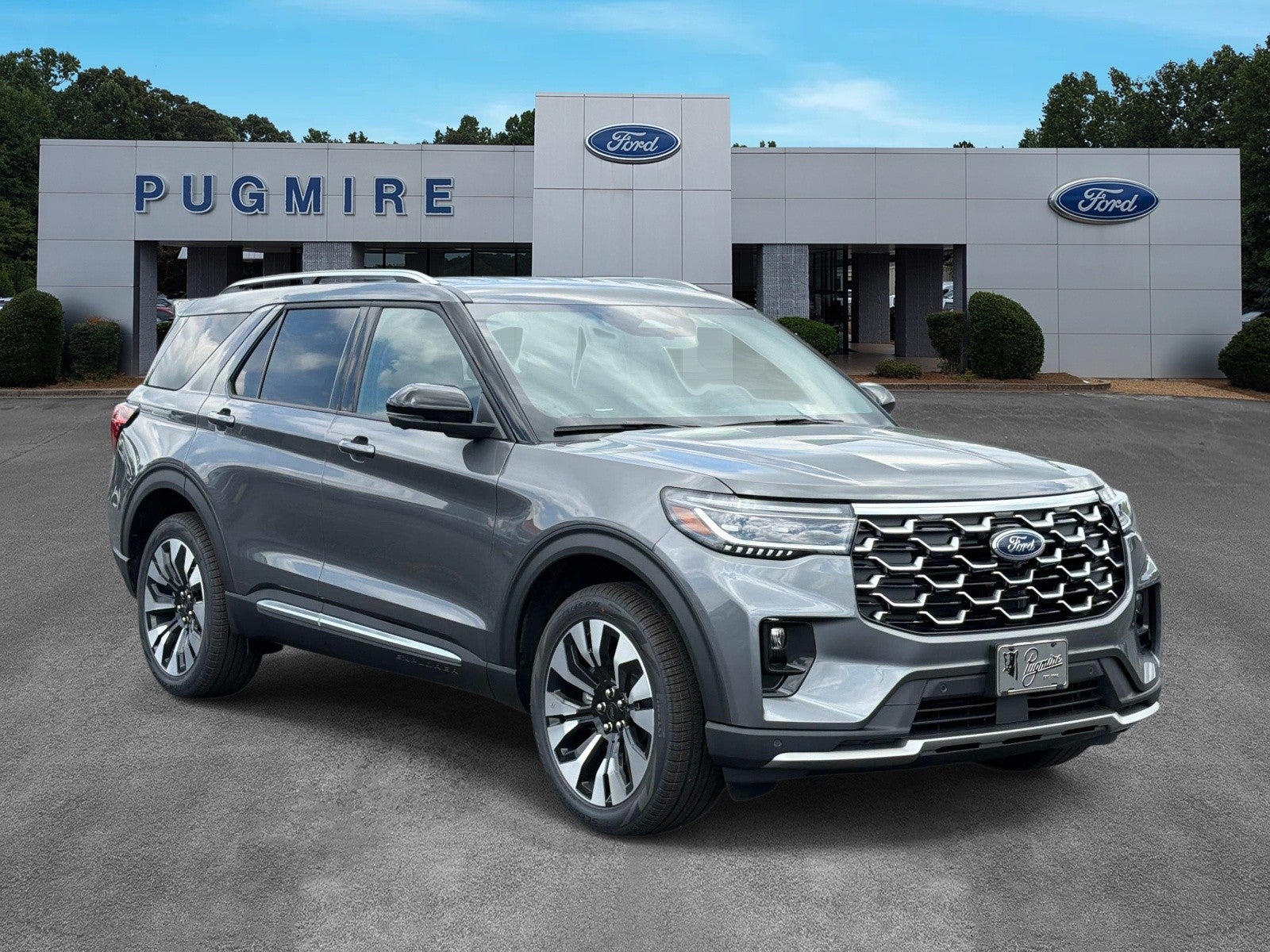 2026 Ford Explorer PLATINUM 4WD in Carbonized Gray M — front three-quarter view