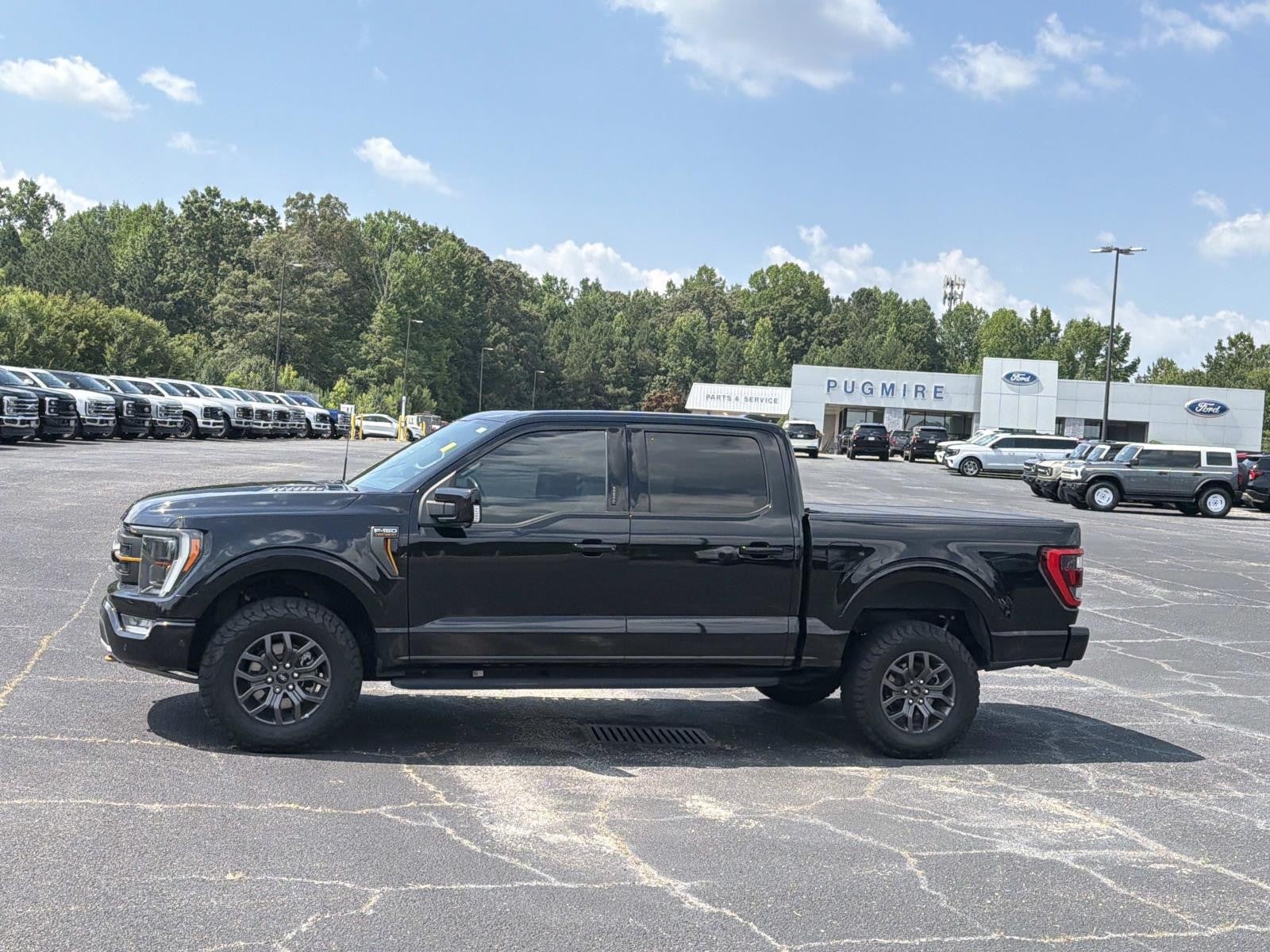 2022 Ford F-150 — interior view