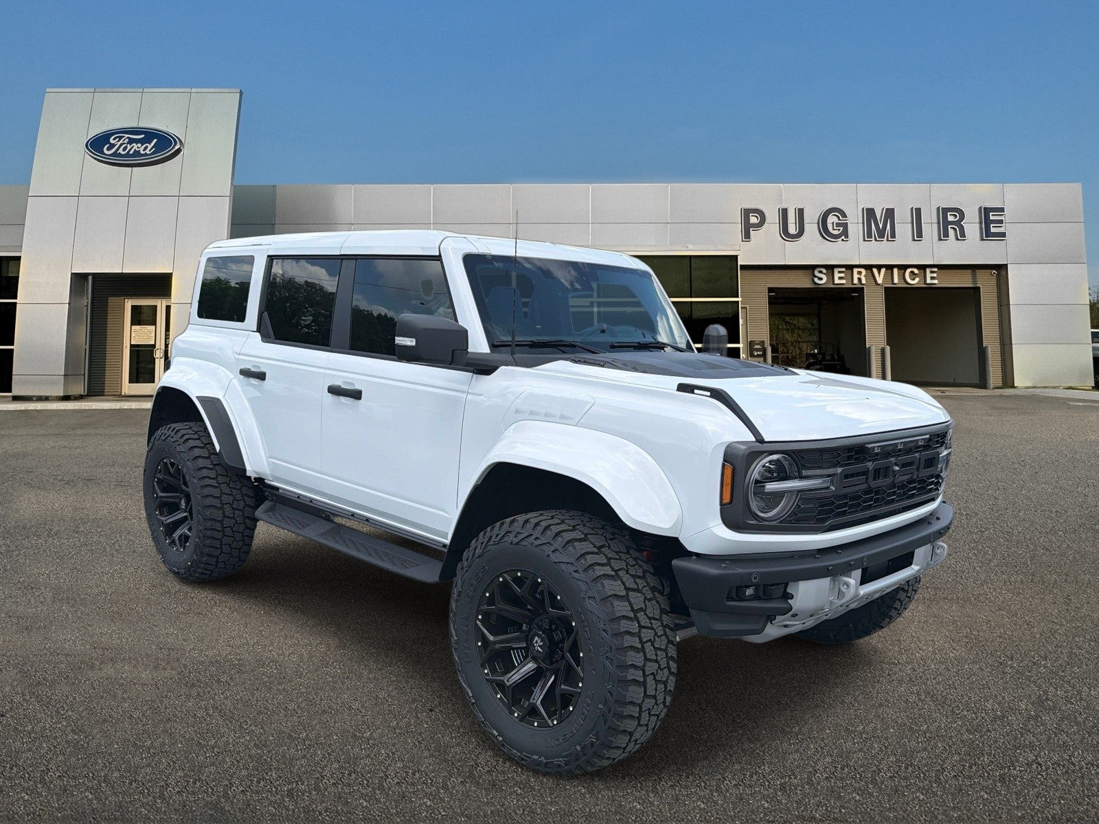 2026 Ford Bronco RAPTOR 4 DOOR ADVANCED 4X in Oxford White — front three-quarter view