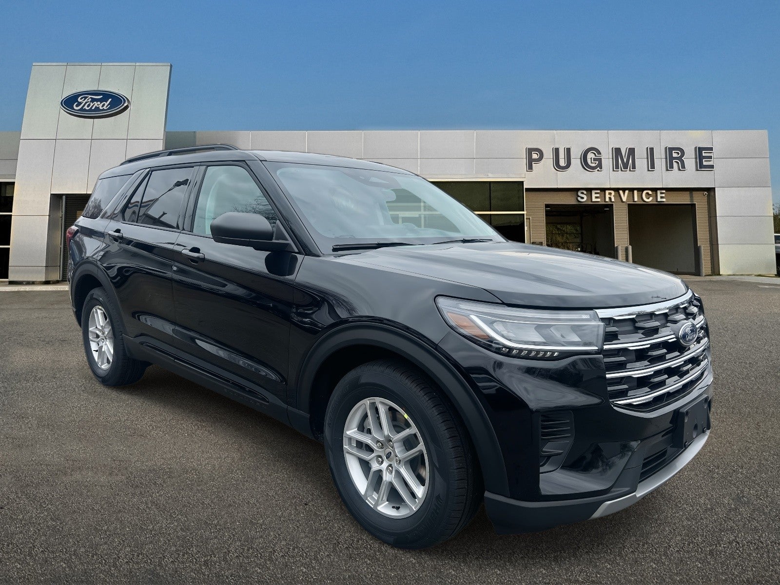 2026 Ford Explorer ACTIVE RWD in Agate Black Met — front three-quarter view