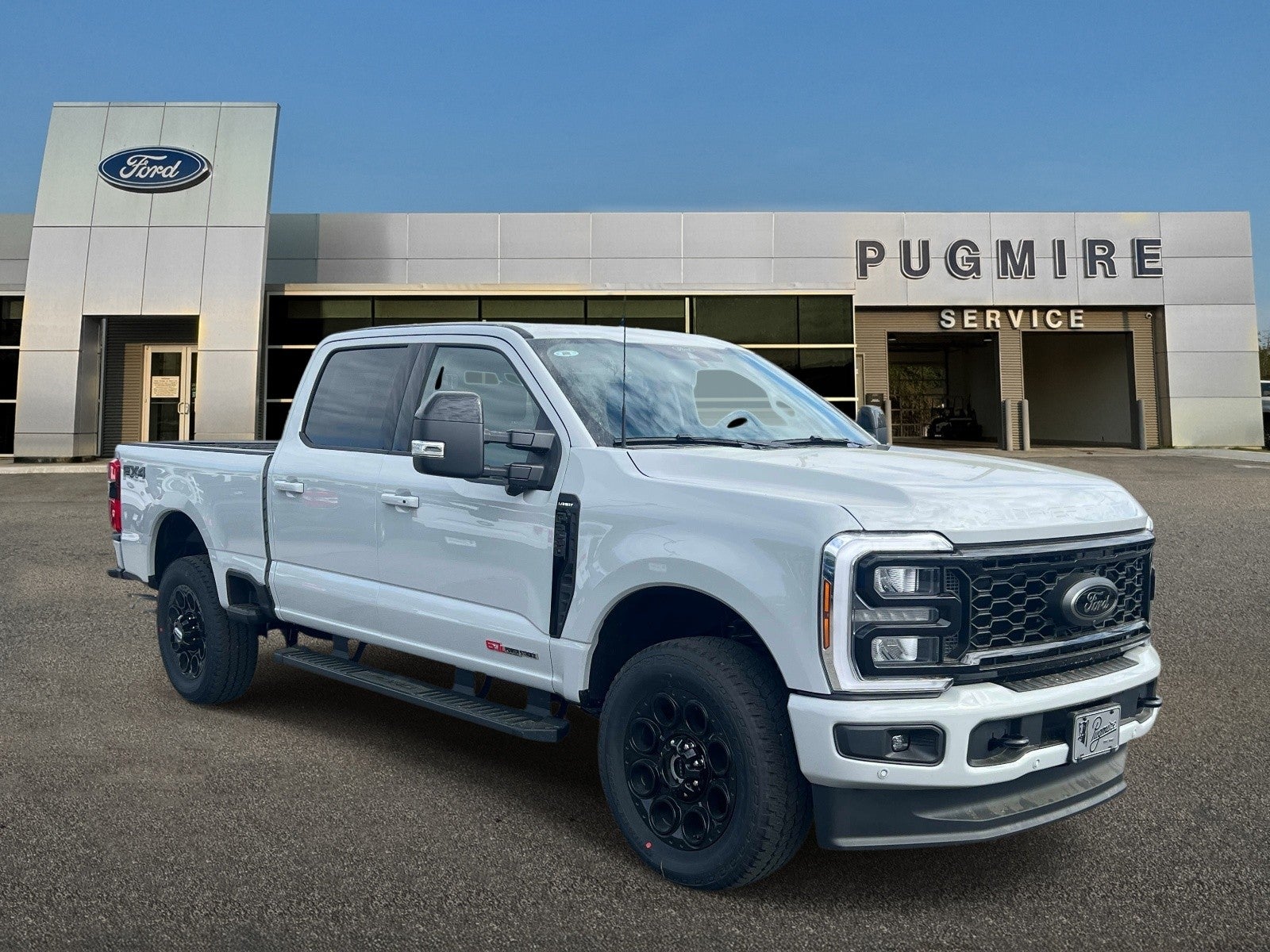 2026 Ford Super Duty F-250 SRW LARIAT 4WD CREW CAB 6.75' in Avalache — front three-quarter view