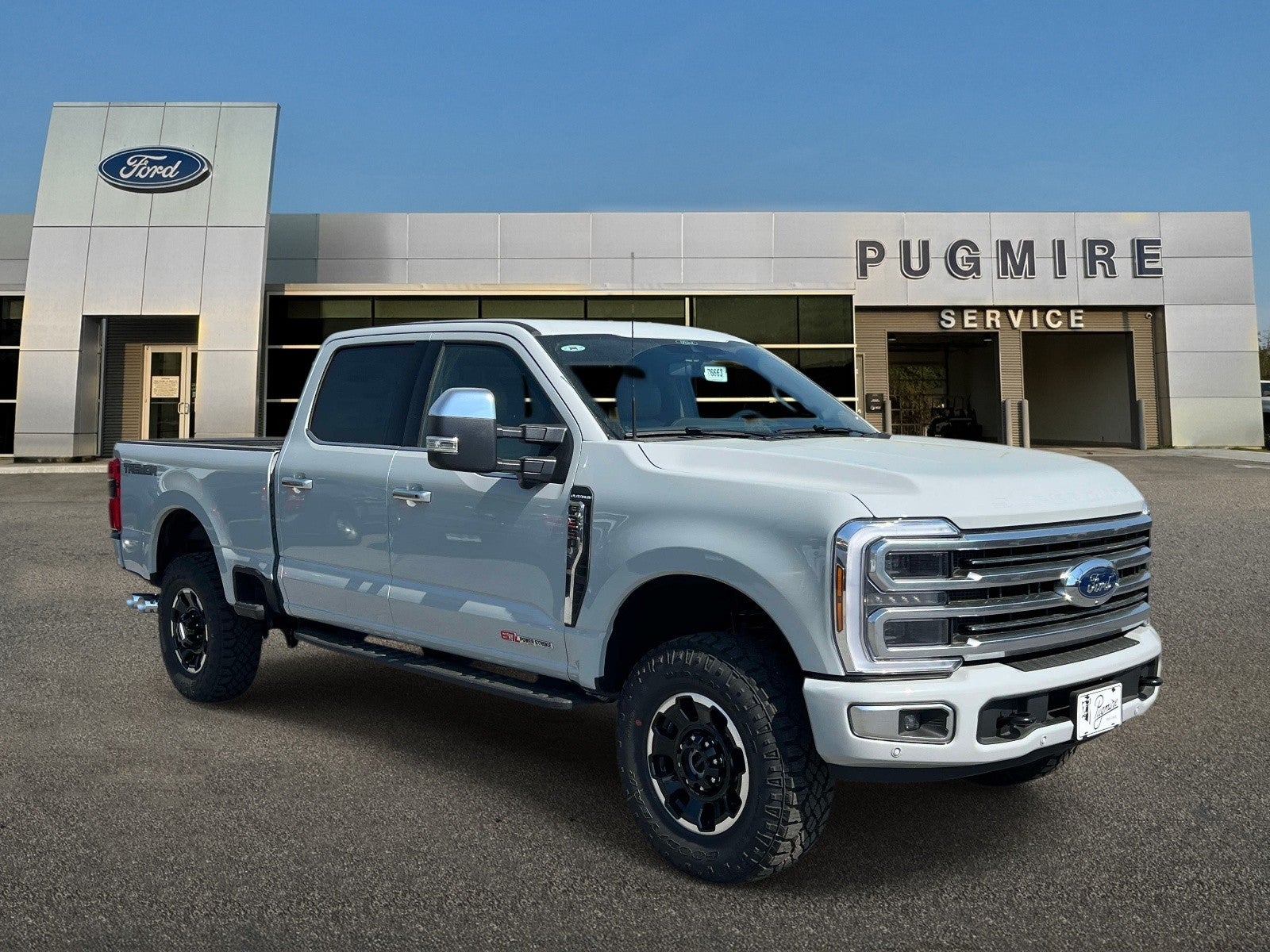 2026 Ford Super Duty F-350 SRW PLATINUM 4WD CREW CAB 6.7 in Avalanche — front three-quarter view