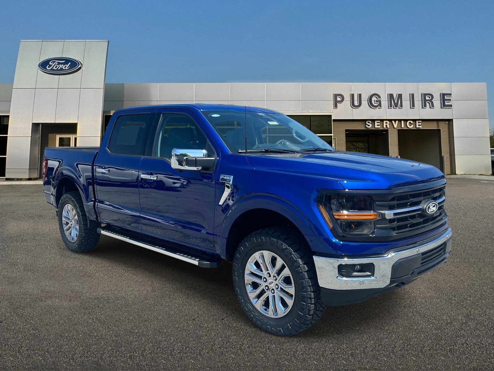 2026 Ford F-150 XLT 4WD SUPERCREW 5.5' BO in Argon Blue — front three-quarter view