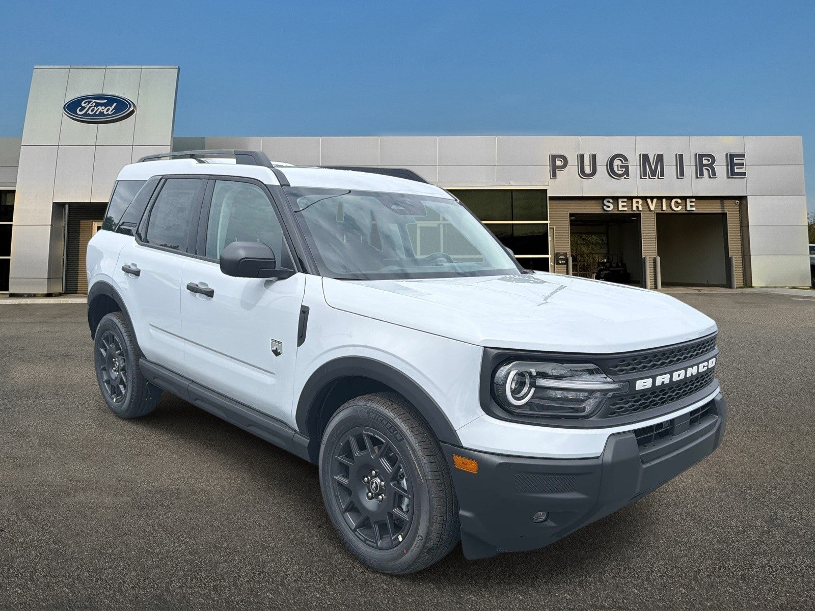 2026 Ford Bronco Sport BIG BEND 4X4 in Space White Met — front three-quarter view