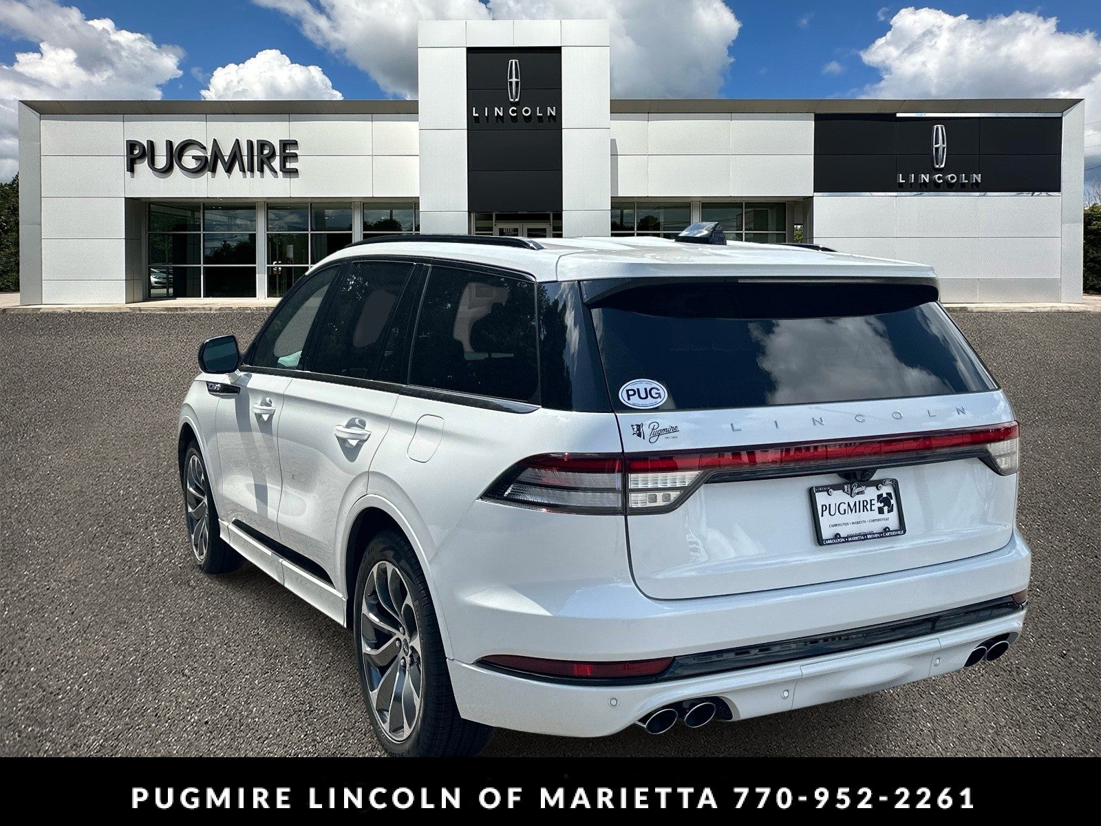 2026 Lincoln Aviator — detail view