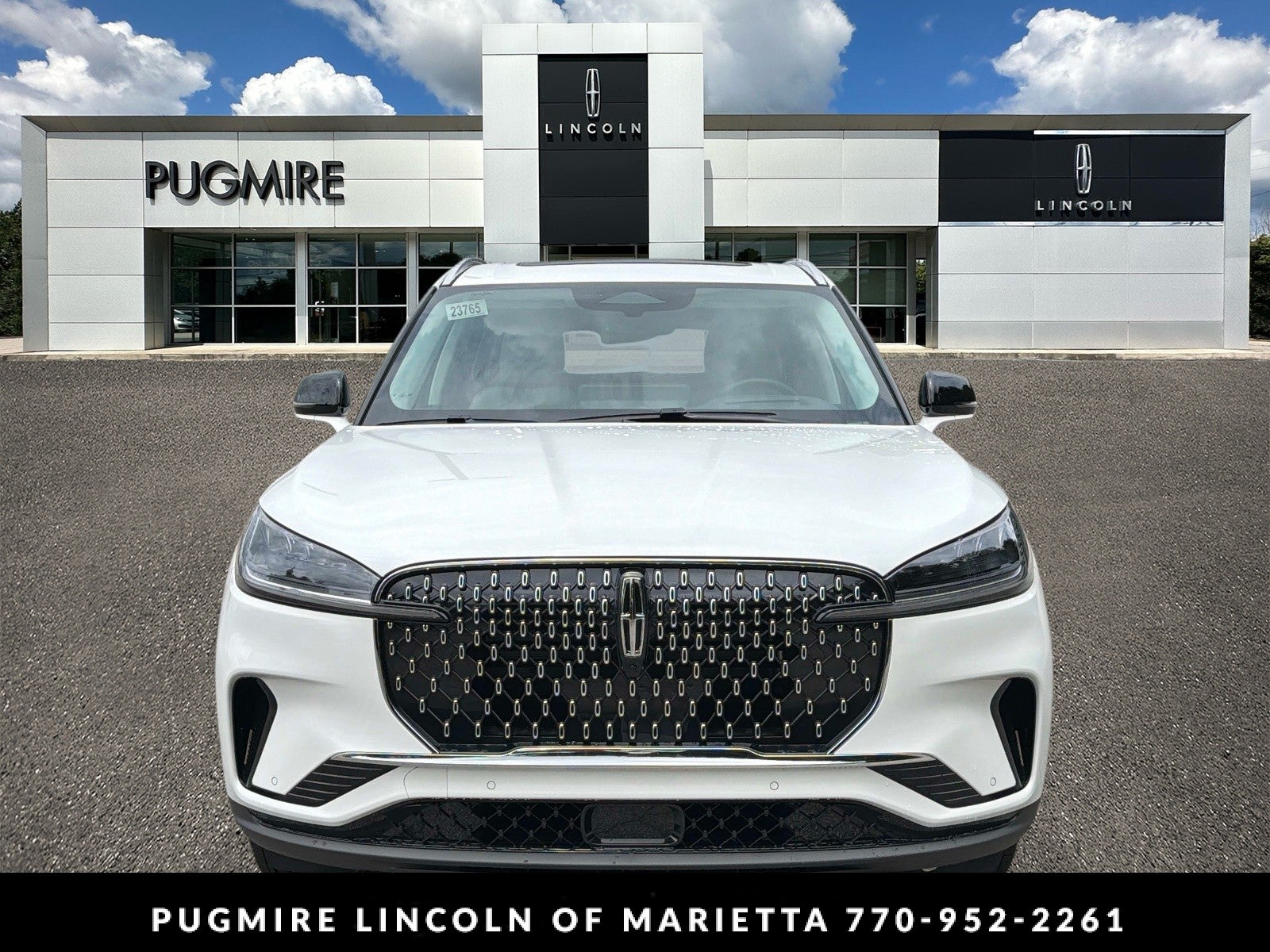 2026 Lincoln Aviator — side profile view