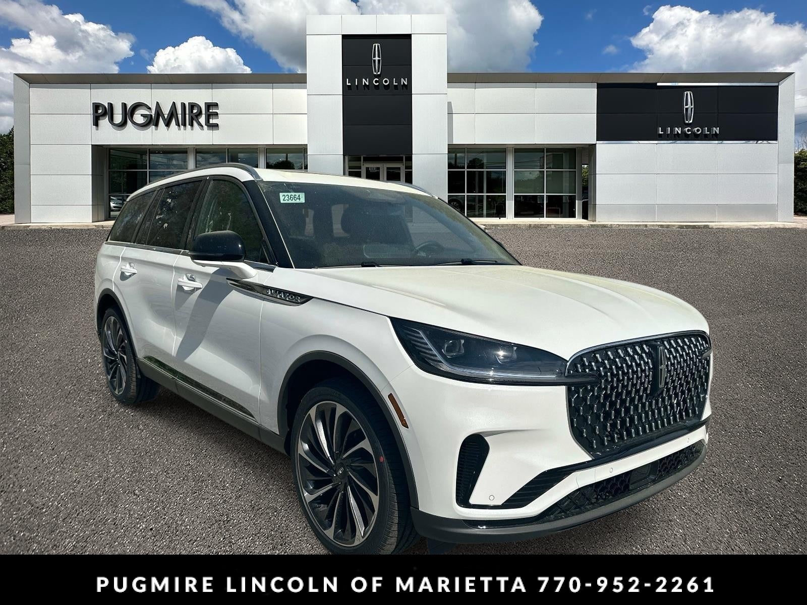 2026 Lincoln Aviator Reserve in Pristine White Metallic Tri-Coat — front three-quarter view