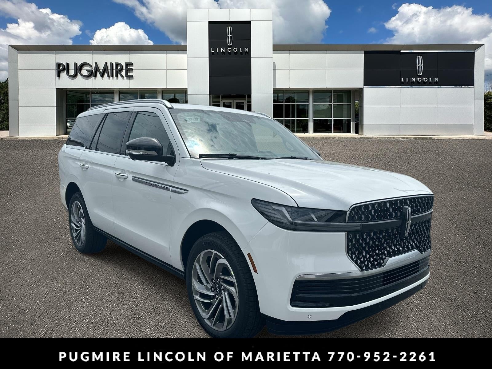 2026 Lincoln Navigator Reserve in Pristine White Metallic Tri-Coat — front three-quarter view