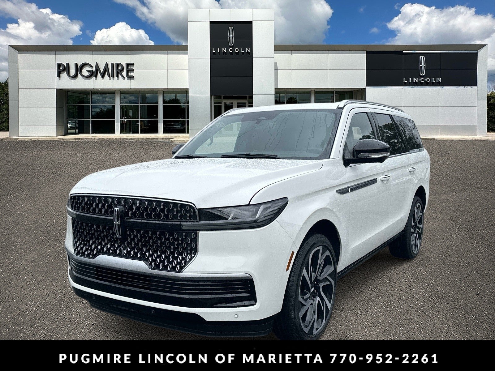 2026 Lincoln Navigator — rear three-quarter view