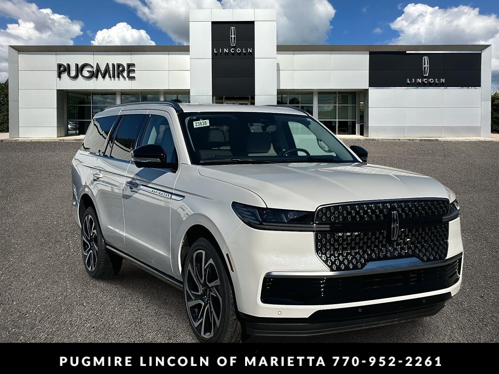 2026 Lincoln Navigator Reserve in Pristine White Metallic Tri-Coat — front three-quarter view