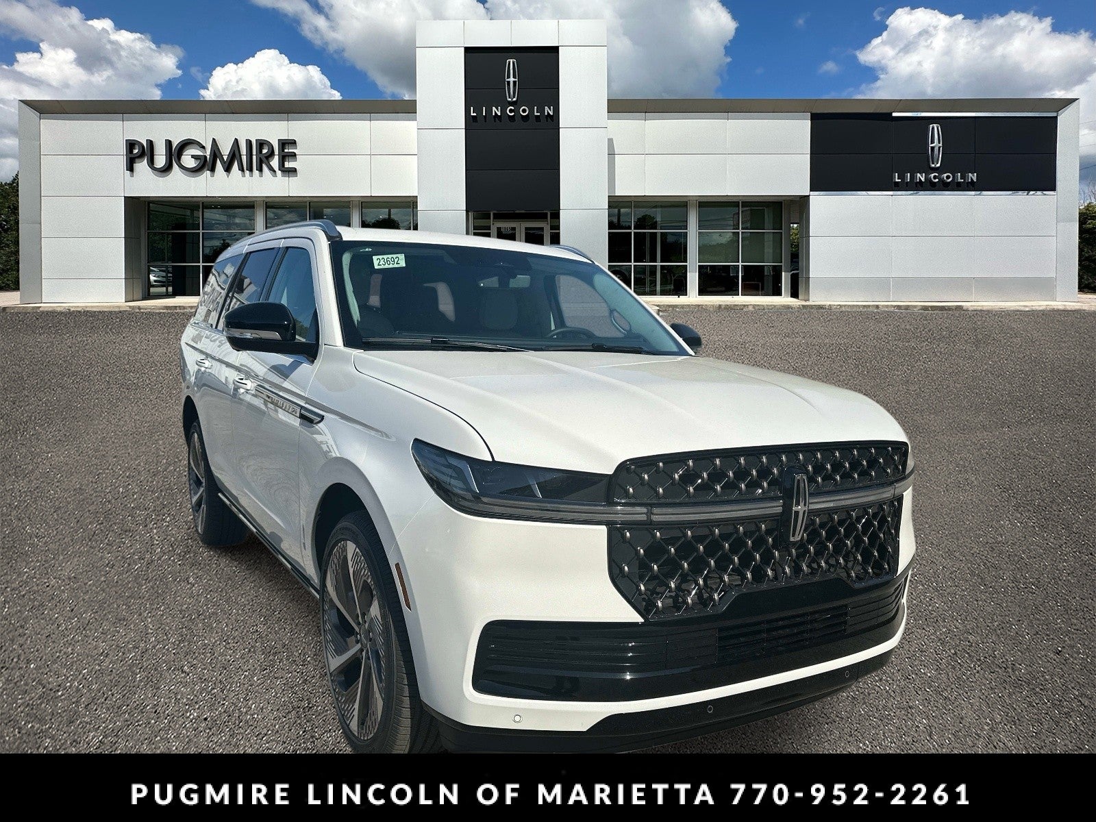2026 Lincoln Navigator — rear three-quarter view