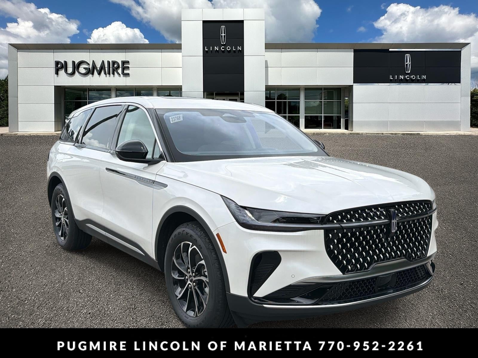 2026 Lincoln Nautilus Premiere in White Platinum Metallic Tri-Coat — front three-quarter view