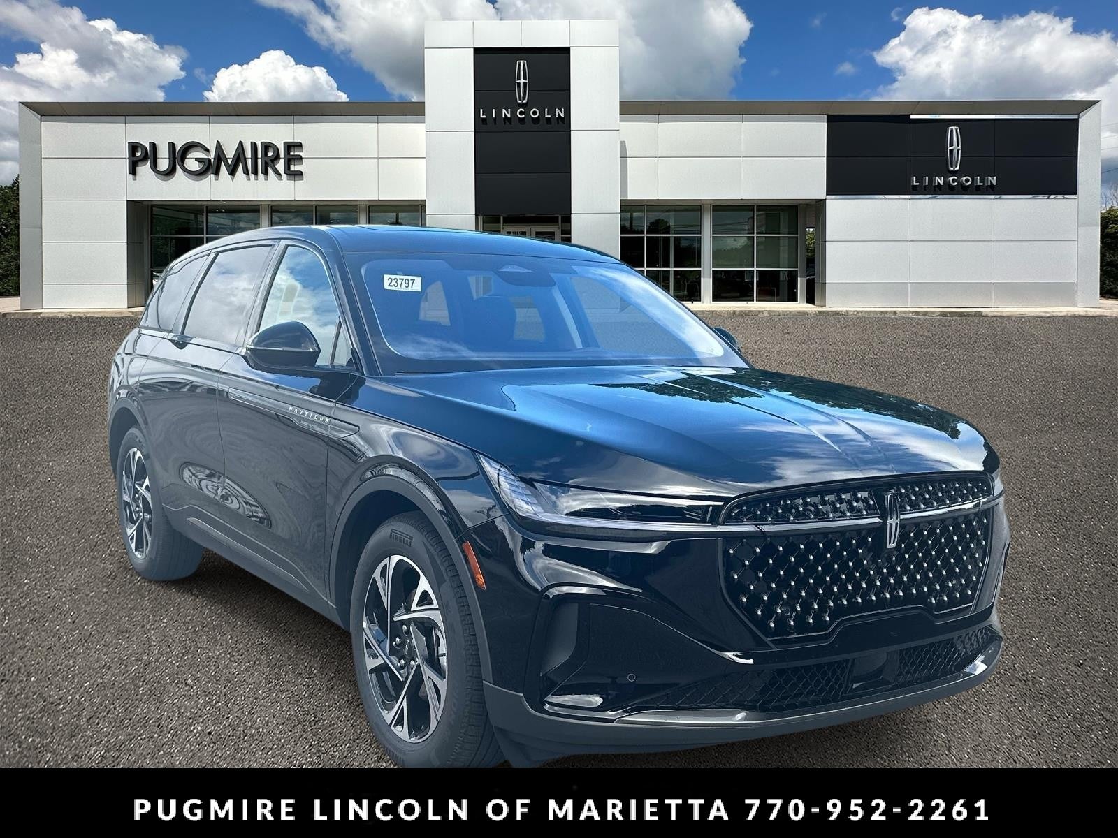 2026 Lincoln Nautilus Premiere in Infinite Black Metallic Clearcoat — front three-quarter view