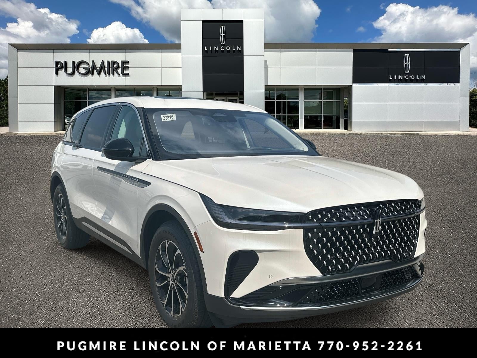 2026 Lincoln Nautilus Premiere in White Platinum Metallic Tri-Coat — front three-quarter view