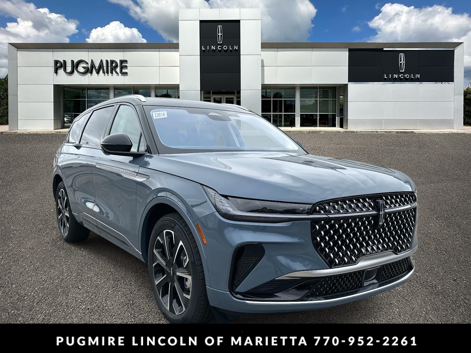 2026 Lincoln Nautilus Reserve in Whisper Blue Metallic Clearcoat — front three-quarter view