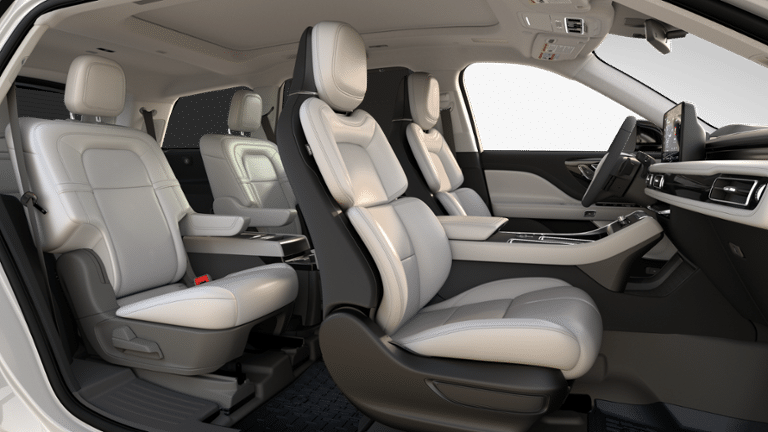 2026 Lincoln Aviator — detail view