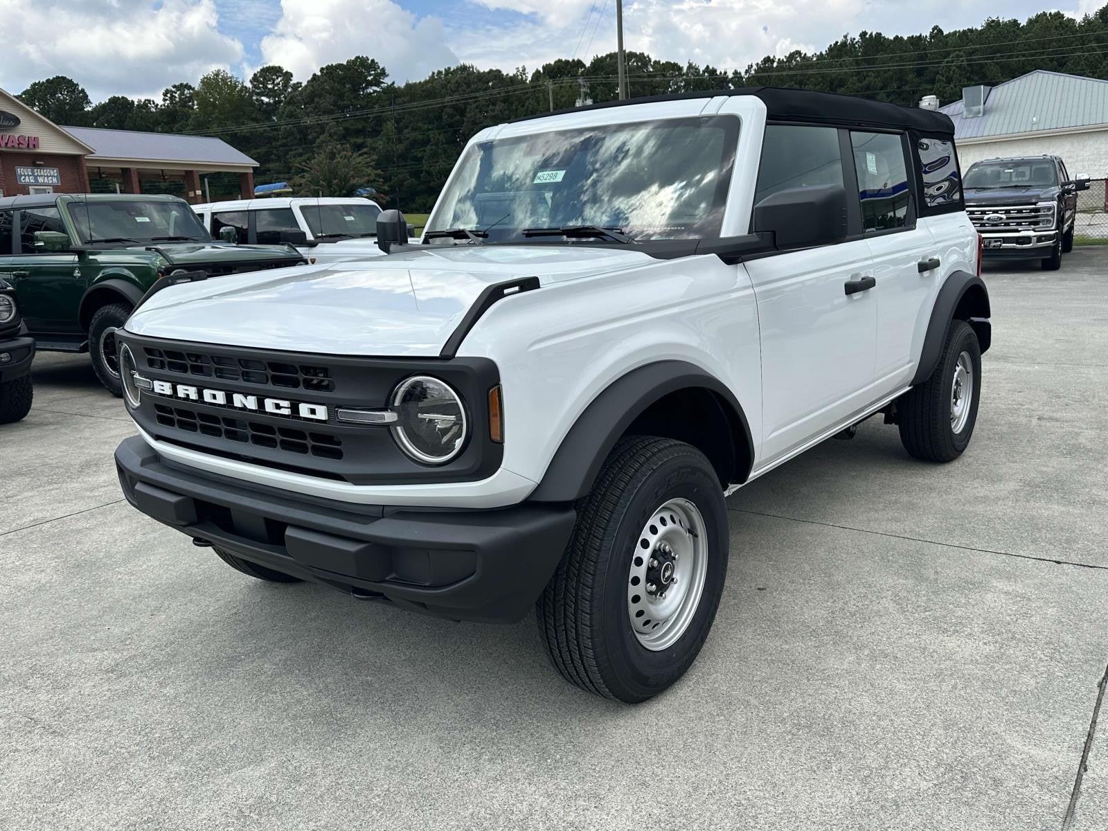 2025 Ford Bronco — rear three-quarter view