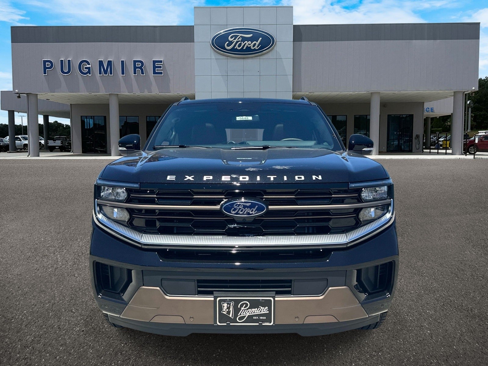 2026 Ford Expedition — side profile view