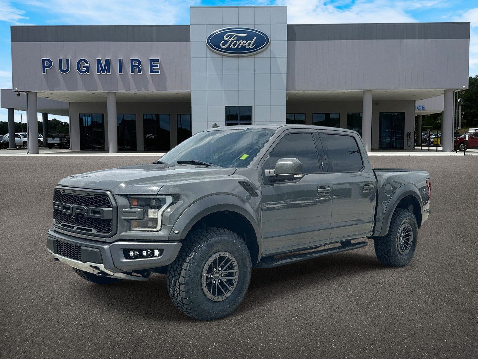2020 Ford F-150 — interior view