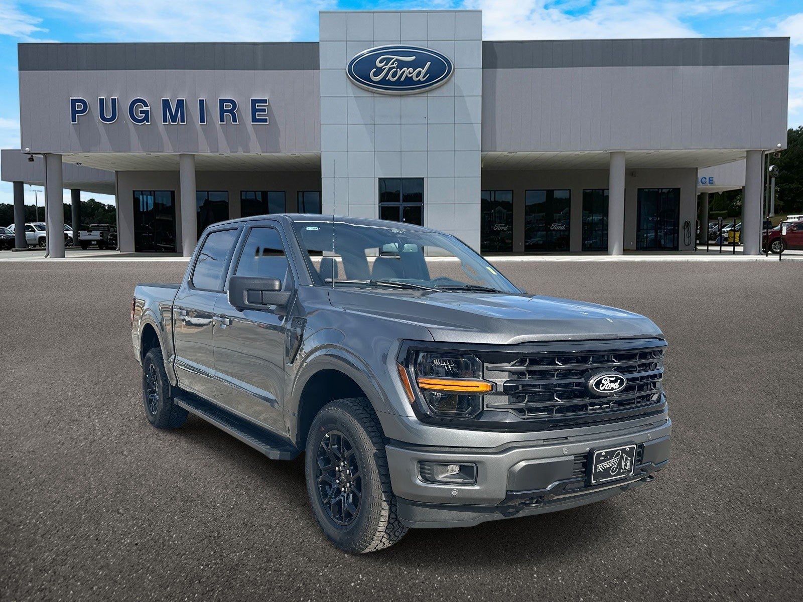 2026 Ford F-150 XLT 4WD SUPERCREW 5.5' BO in Carbonized Gray Metallic — front three-quarter view
