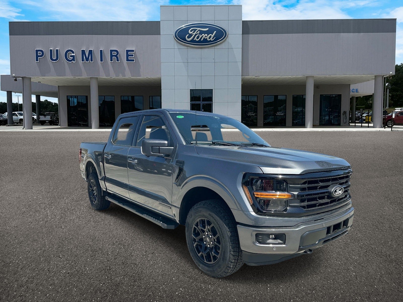 2026 Ford F-150 XLT 4WD SUPERCREW 5.5' BO in Carbonized Gray Metallic — front three-quarter view